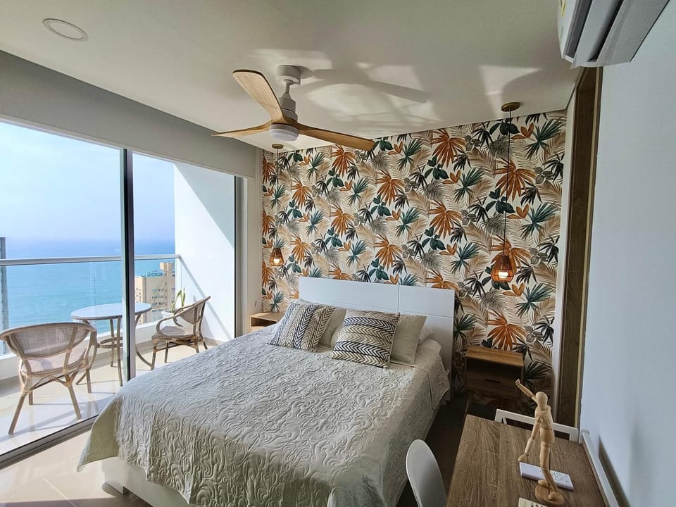 Bedroom, Sea view