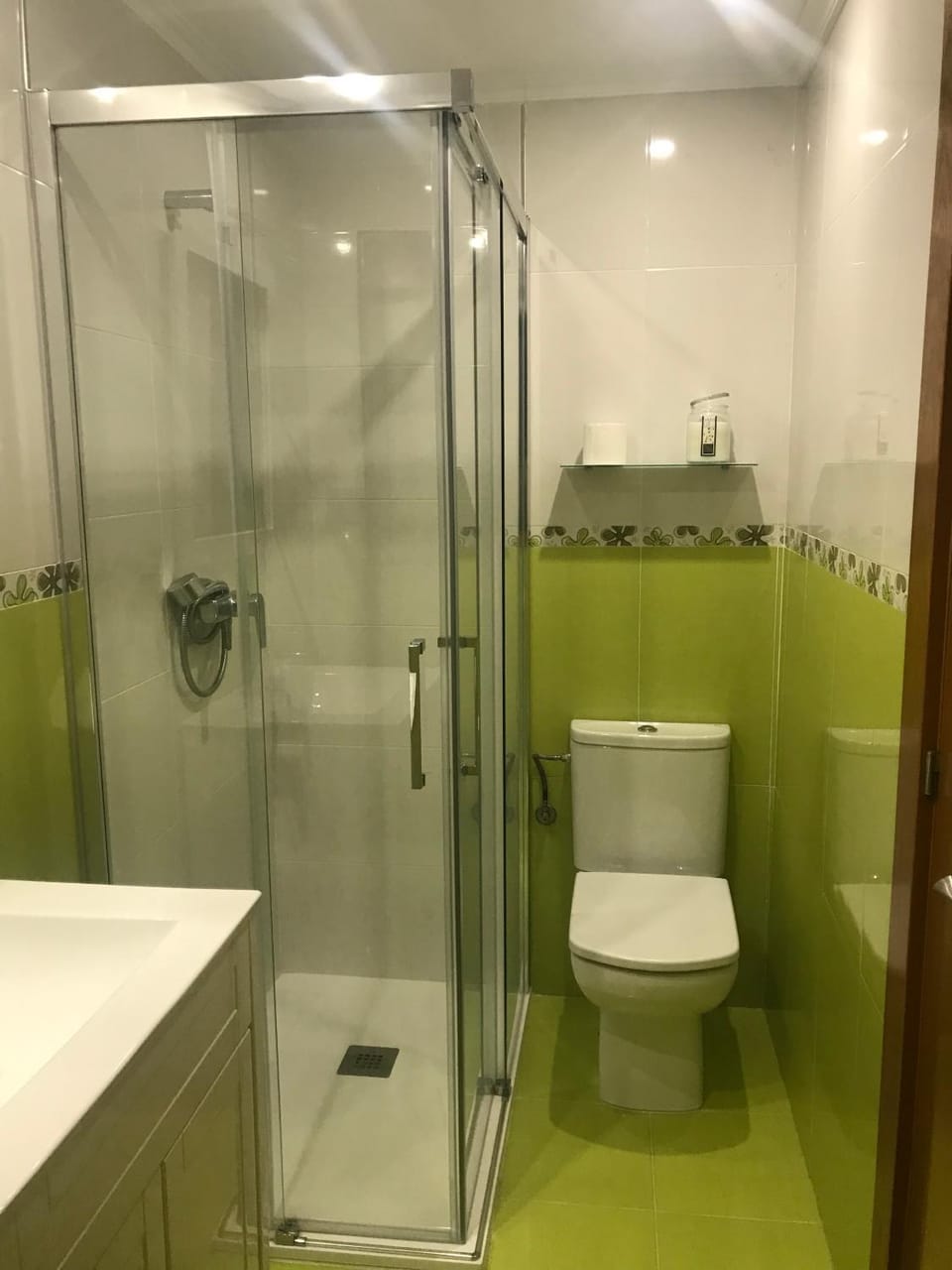 Shower, Toilet, Bathroom