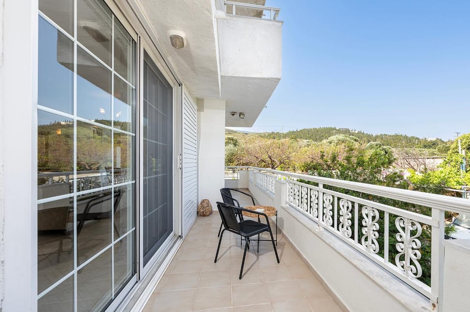 Balcony/Terrace, Mountain view
