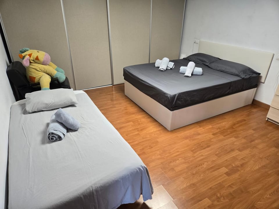 Chalet con piscina LUA HOME House in Valencian Community