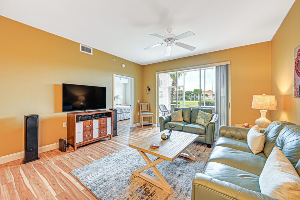 Naples Resort Townhome w/ Screened Patio! House in Collier County