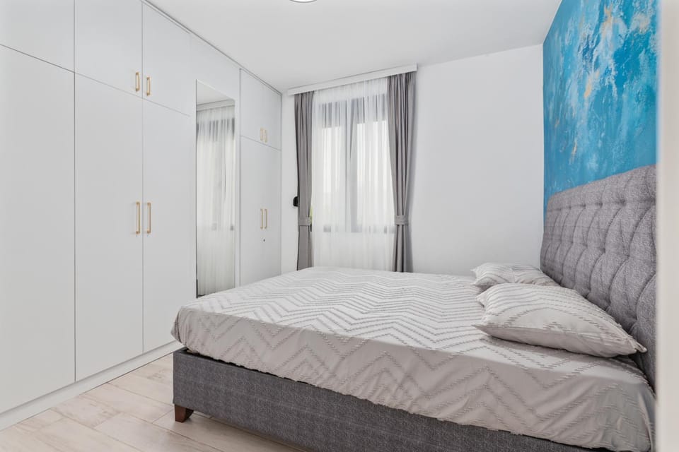Bed, Bedroom, wardrobe