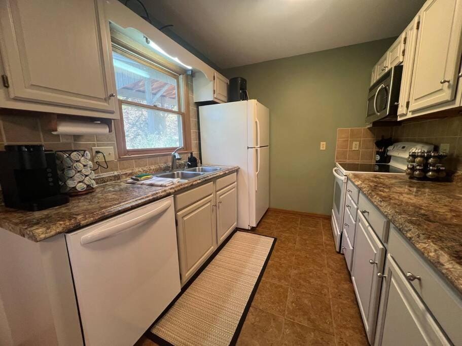 Crescent Ridge gated golf with fast wifi and fireplace House in Tennessee
