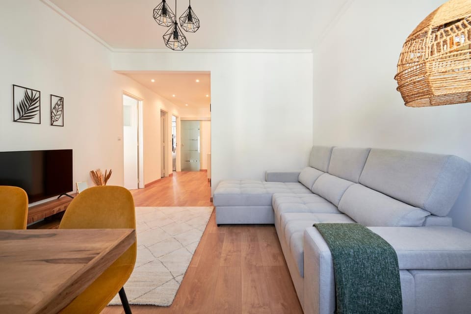 Communal lounge/ TV room, TV and multimedia, Living room, Seating area