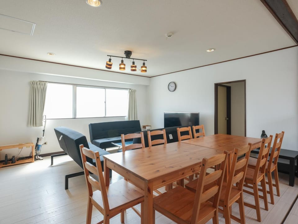 Grace Mukojima 701 Apartment in Japan