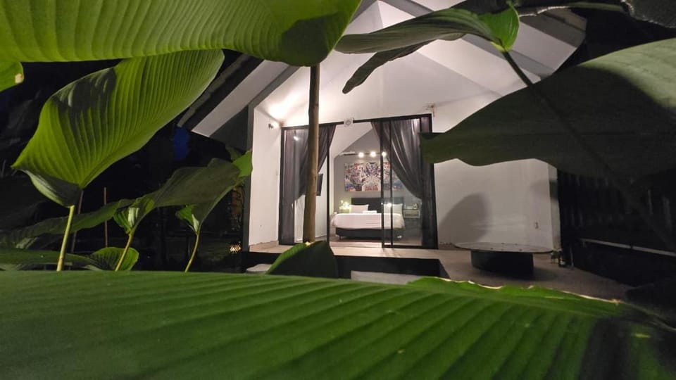 Garden, Seating area