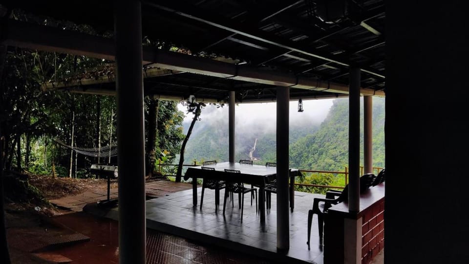 Valley View Avenue Apartment in Kerala