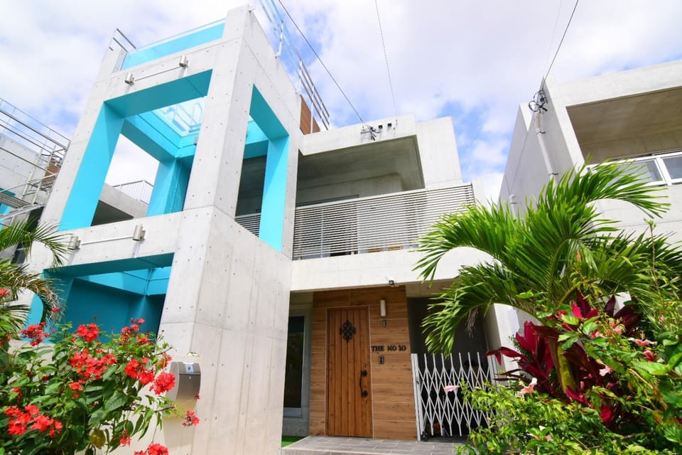 The No10 Miyako Pool villa Apartment in Okinawa Prefecture