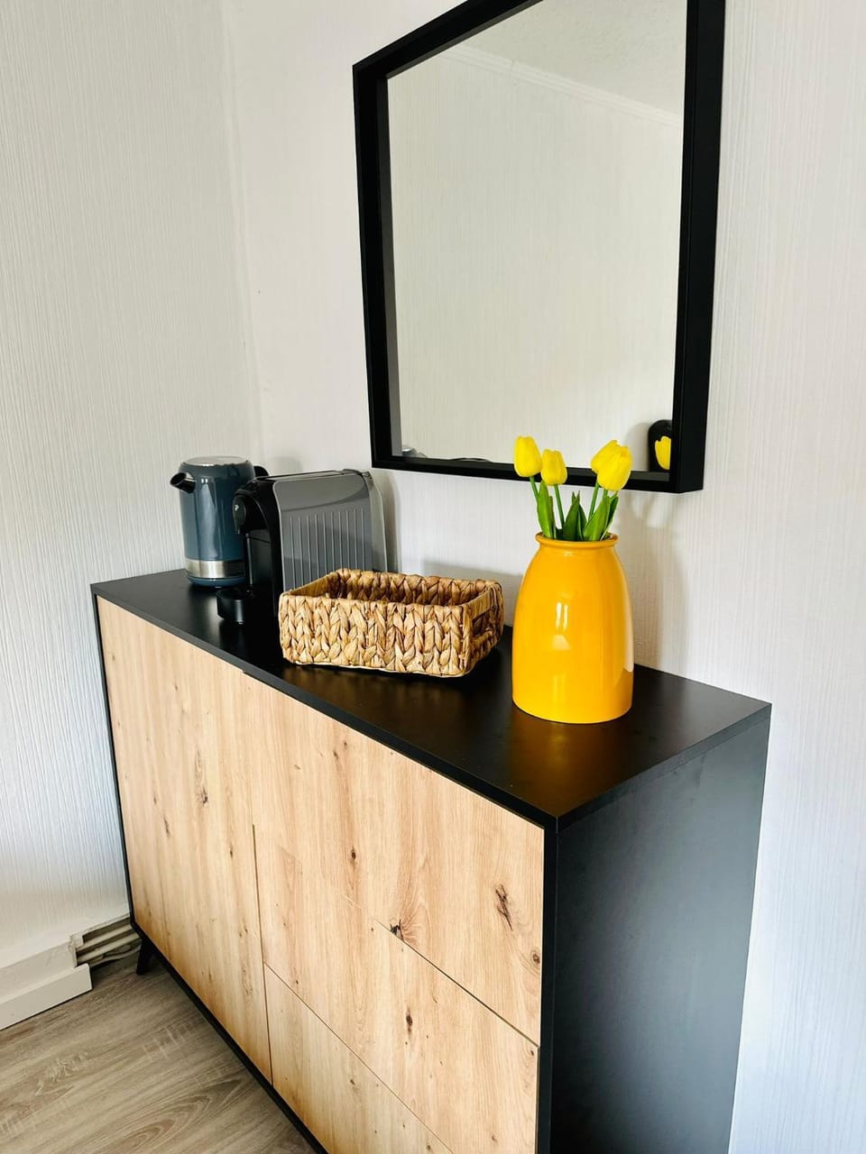 Coffee/tea facilities
