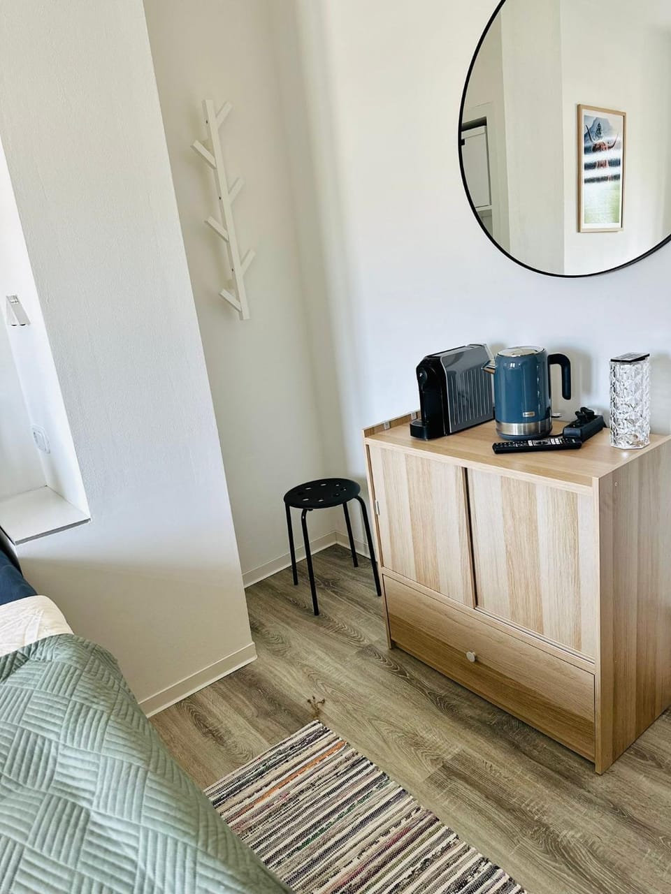 Coffee/tea facilities, Photo of the whole room