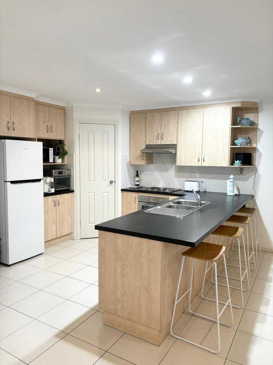 Entire modern house near the beach House in Victor Harbor