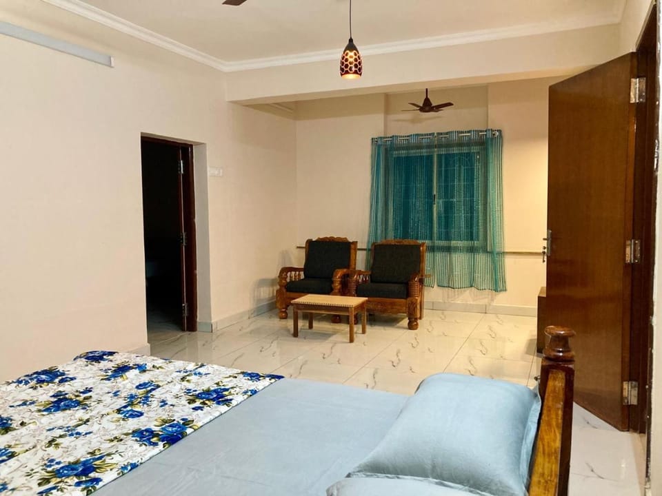 Living room, Bedroom