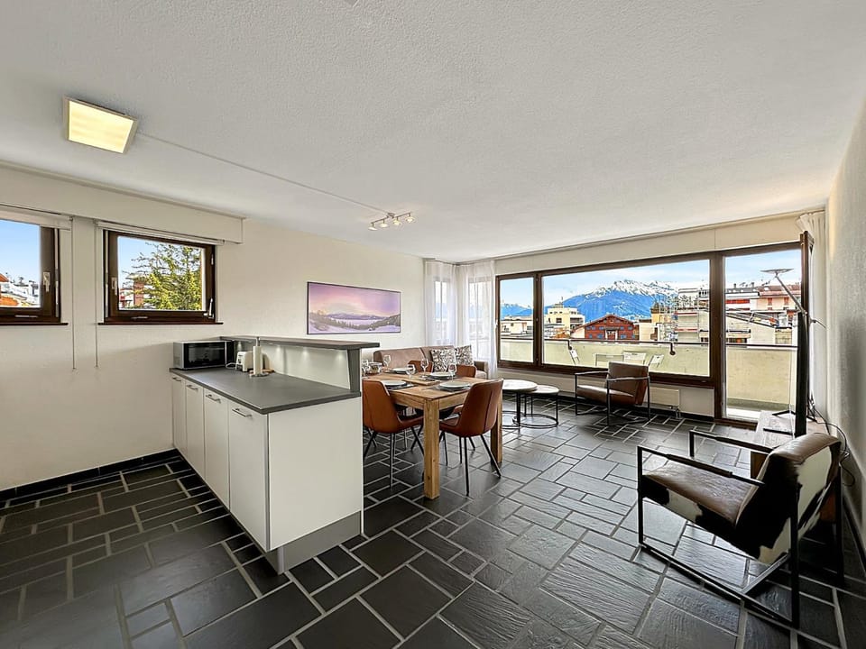 Communal lounge/ TV room, Living room