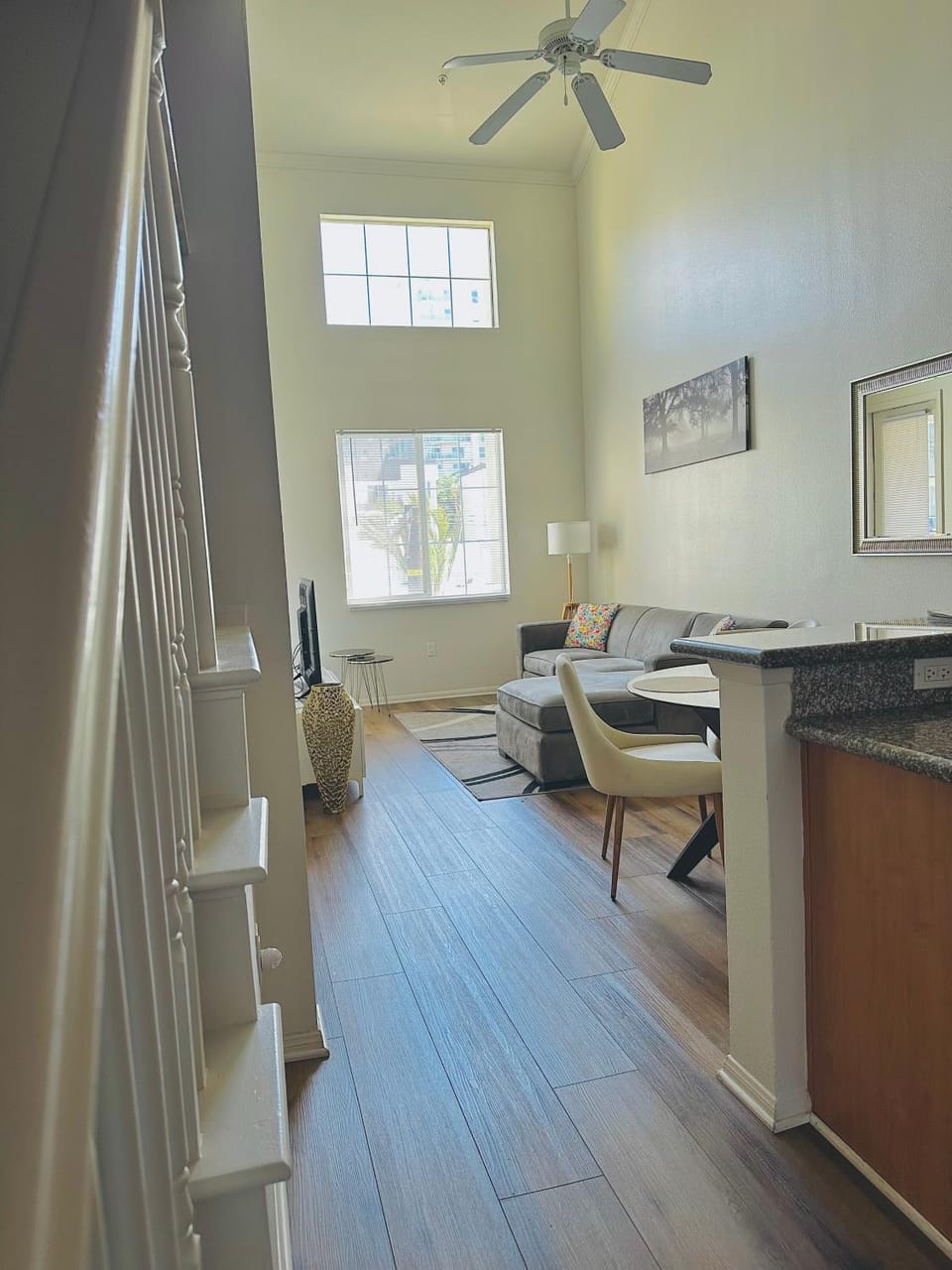 Spacious,2Queen beds, free parking, pool&gym and central location Apartment in Marina del Rey