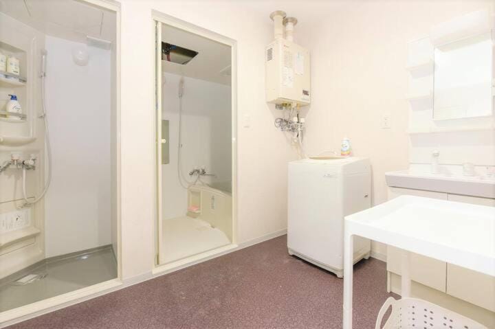 Shower, Bathroom