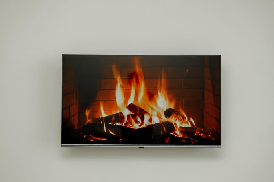 TV and multimedia, flat iron