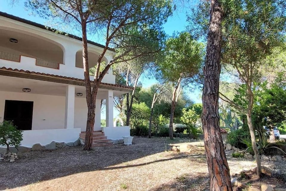 VILLA PIETRAMARINA CALA LIBEROTTO appartamento 5 posti Apartment in Cala Liberotto