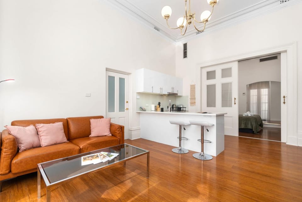 Timeless CBD Sanctuary - 1BR - Heart of Adelaide Apartment in Adelaide