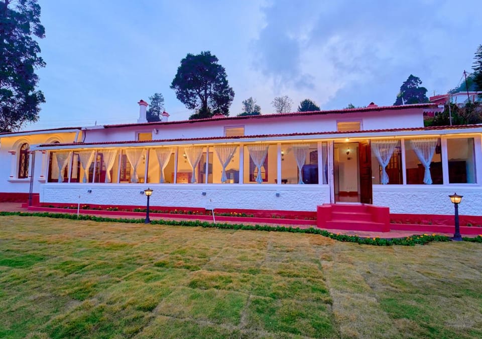 Property building, Day