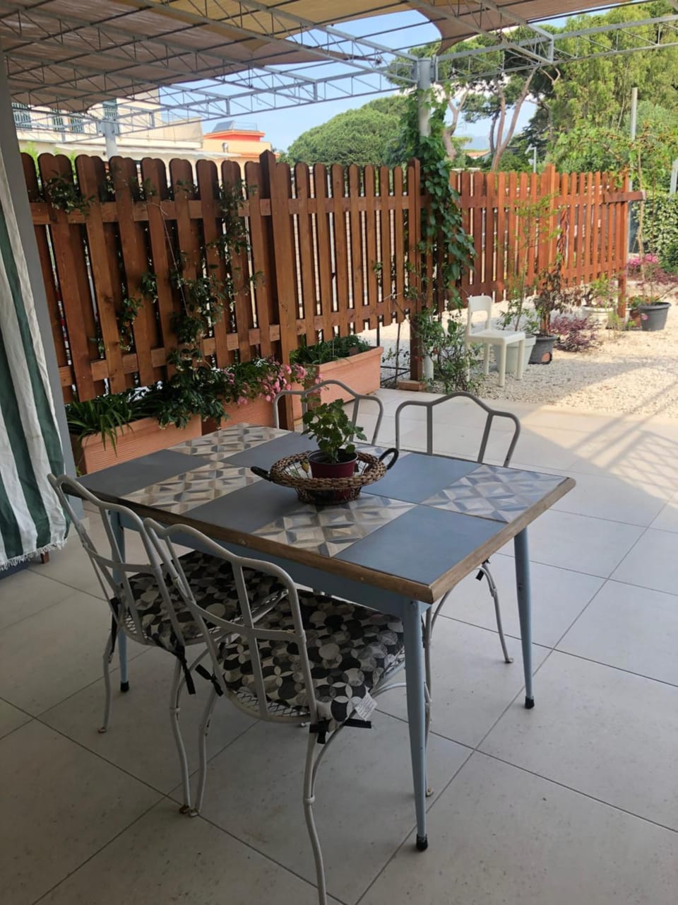 Patio, Garden, View (from property/room), Dining area
