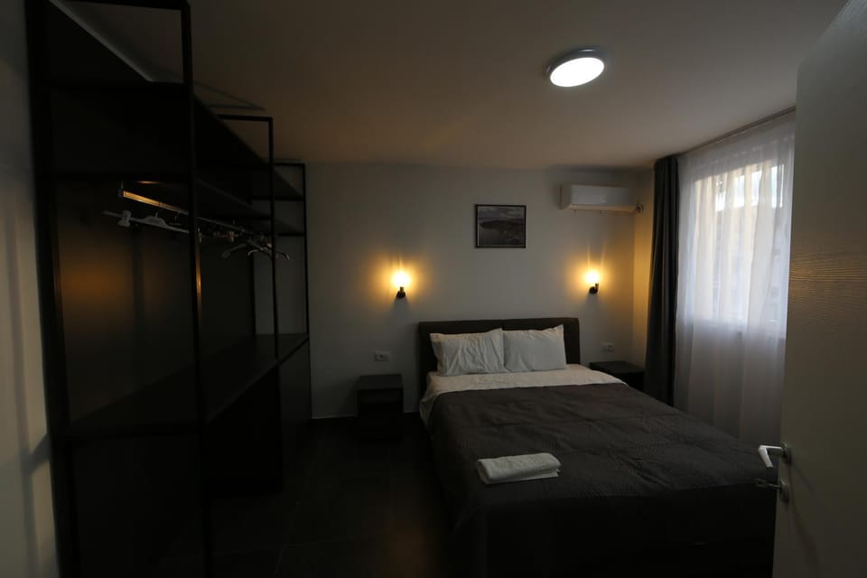 Bed, Bedroom, wardrobe