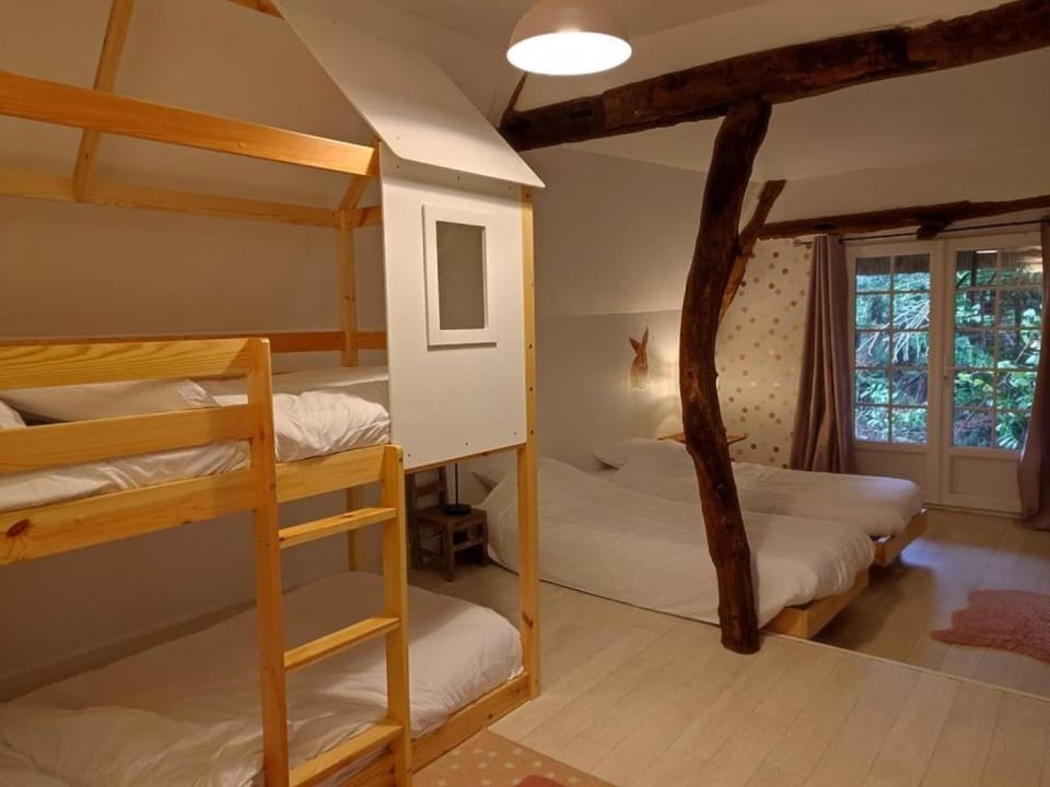 La chaumière de jacquotte linge de lits en option House in Normandy
