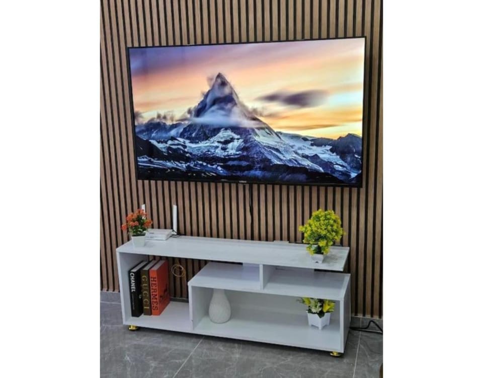 TV and multimedia, Decorative detail
