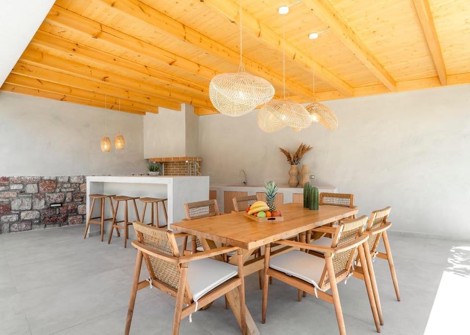 BBQ facilities, BBQ facilities, Kitchen or kitchenette, Living room, Seating area, Dining area