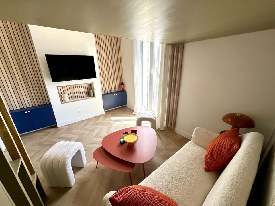 TV and multimedia, Living room