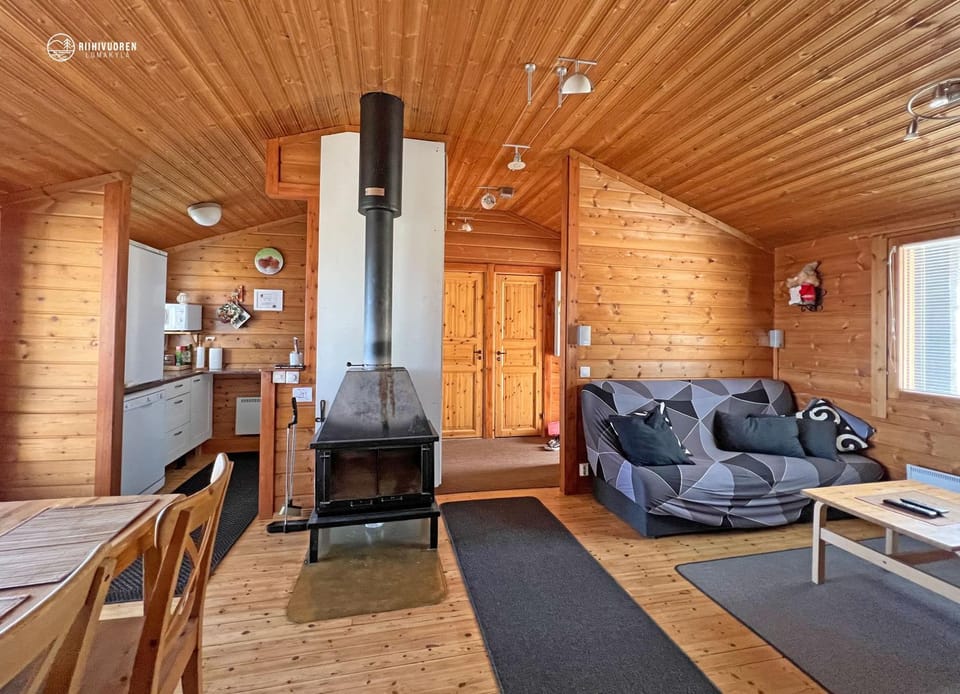 Kitchen or kitchenette, Living room, Seating area, Dining area, fireplace
