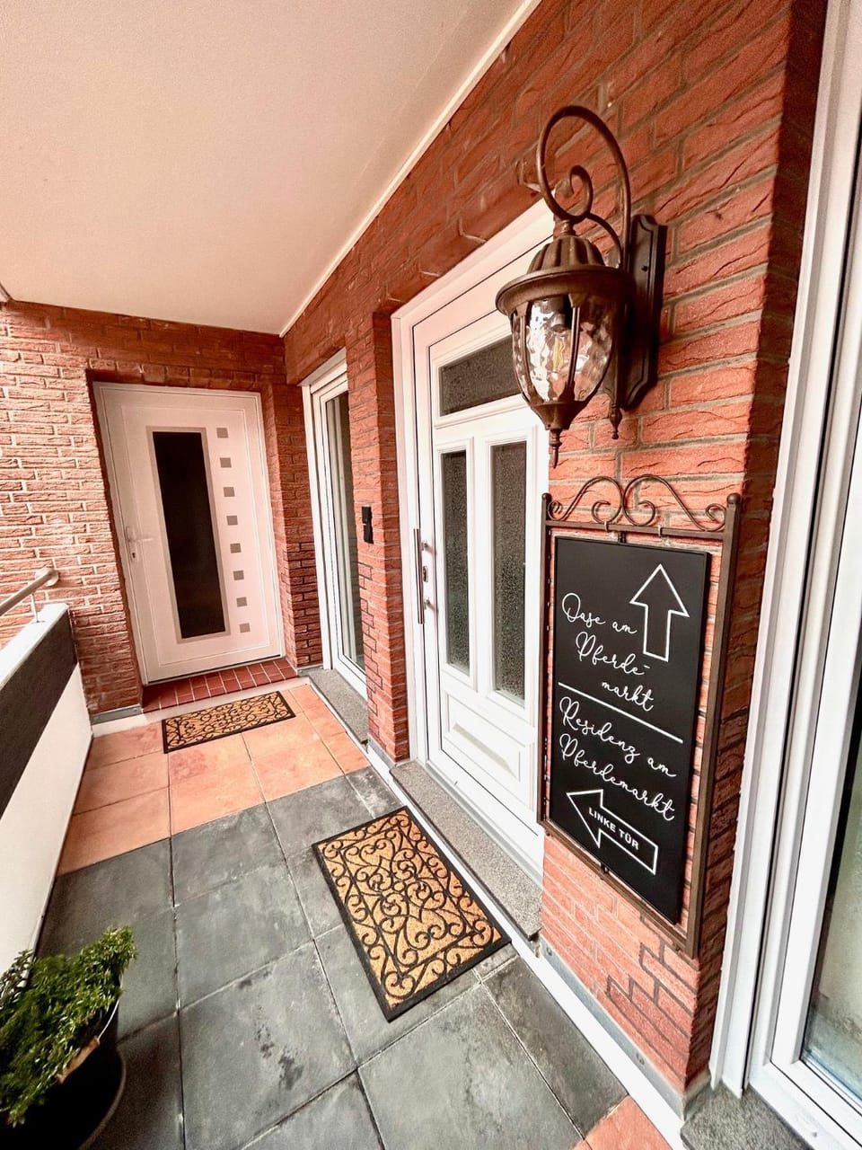 Facade/entrance, Property logo or sign