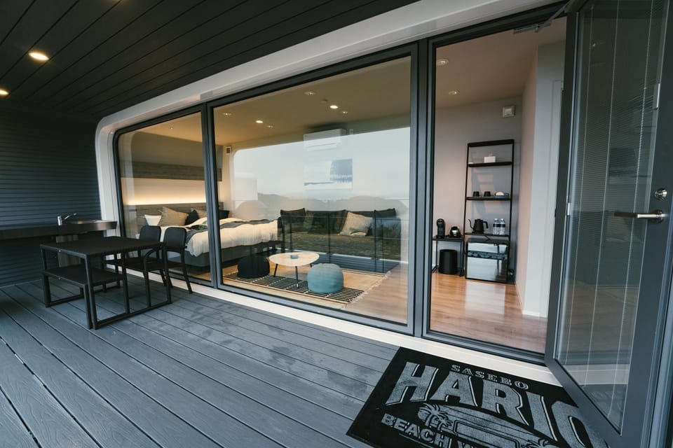Bed, View (from property/room), Balcony/Terrace, Living room, Photo of the whole room, Bedroom