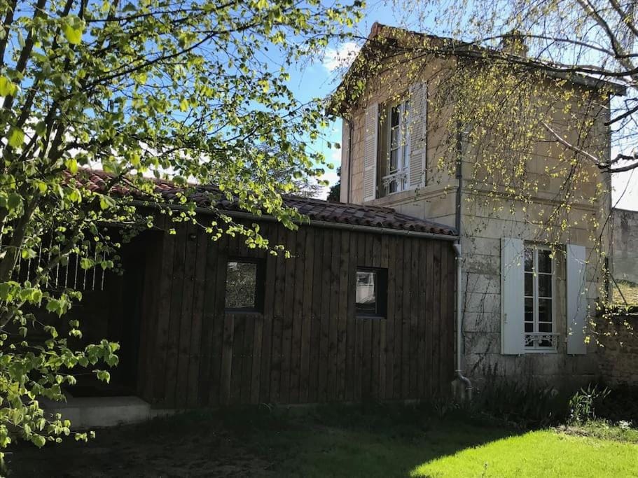 Property building, Spring, Garden