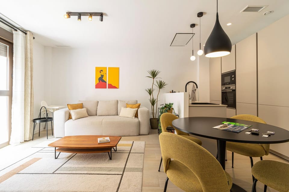 Allo Apartments San Clemente + Parking + Pool Apartment in Jerez de la Frontera