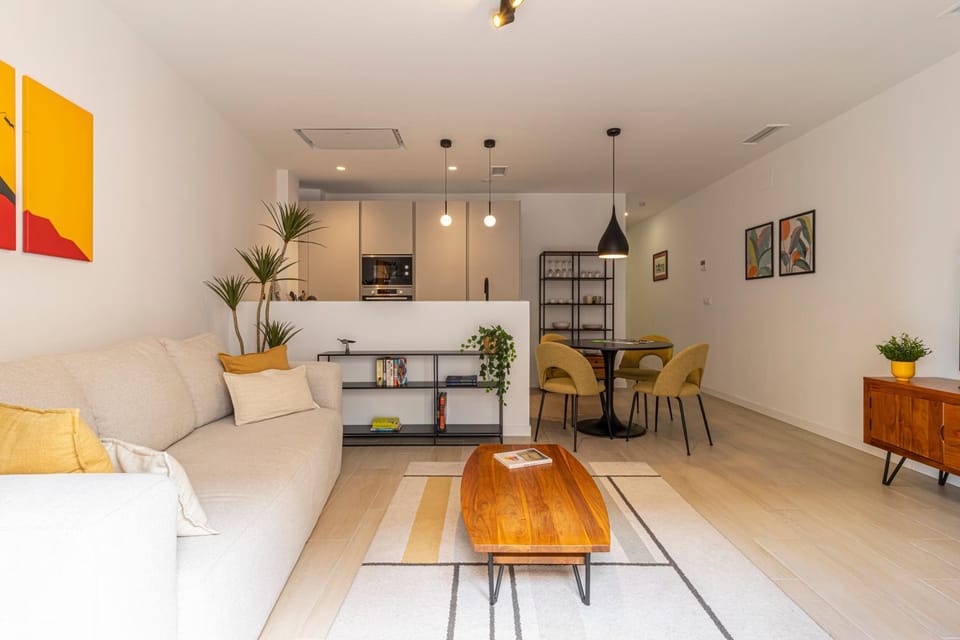 Allo Apartments San Clemente + Parking + Pool Apartment in Jerez de la Frontera