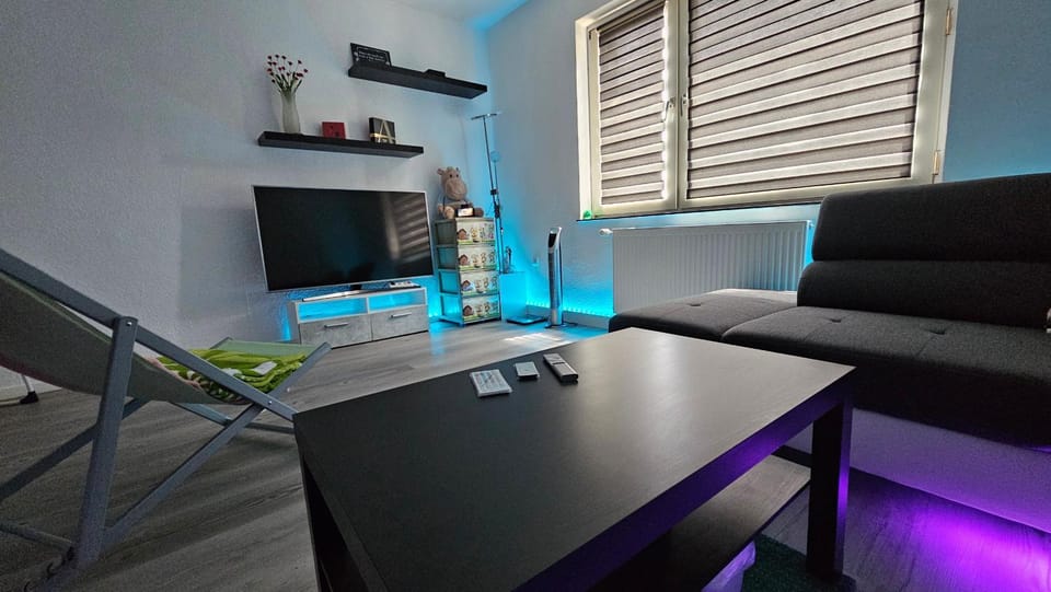 TV and multimedia, Seating area