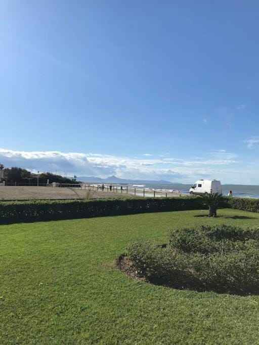 Casa Luna Primera Línea de la Playa Almadrava House in Marina Alta