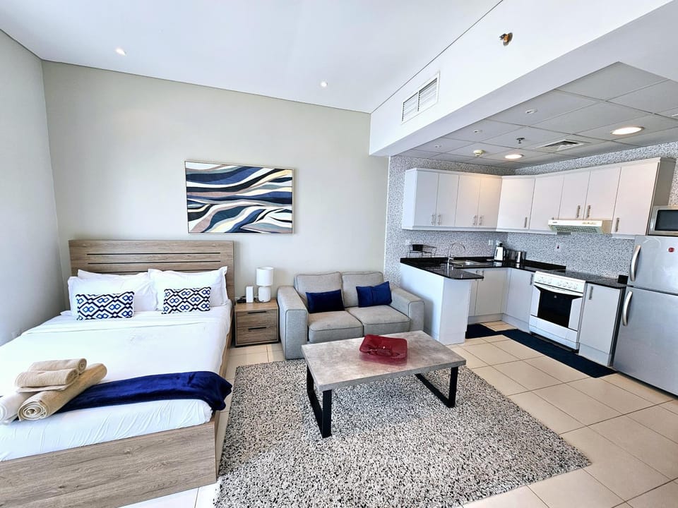 Bed, Living room, kitchen