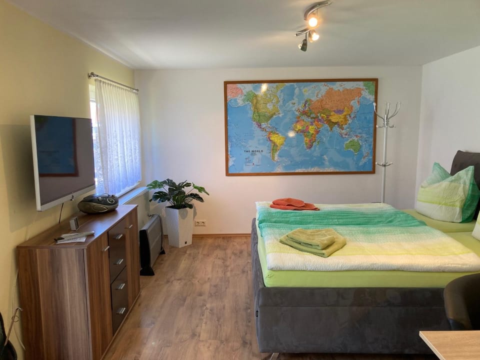 Ferienzimmer Olaf Apartment in Waren
