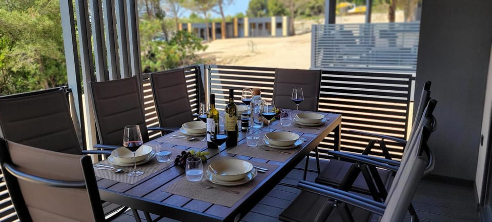 Patio, Balcony/Terrace