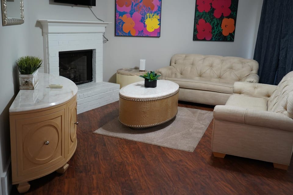 Modern and Cozy 3BR Memphis with Jetted Tub House in Horn Lake
