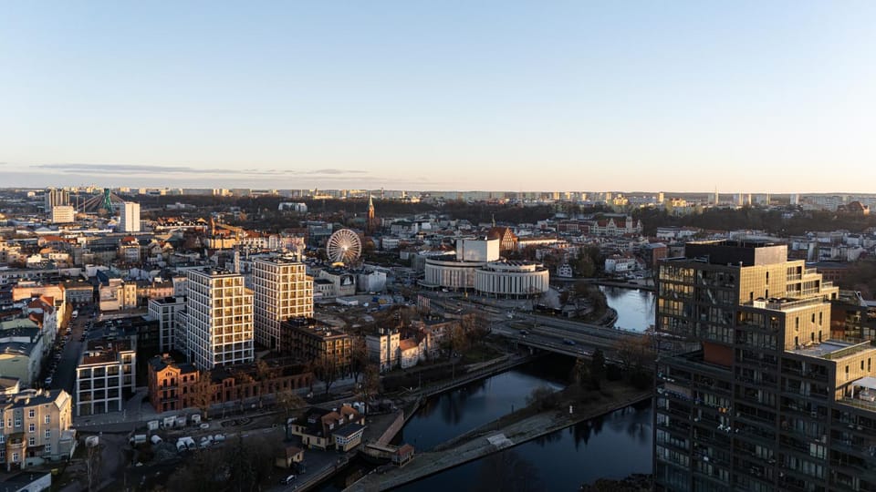 Property building, Day, Neighbourhood, Bird's eye view, City view, Street view, Location