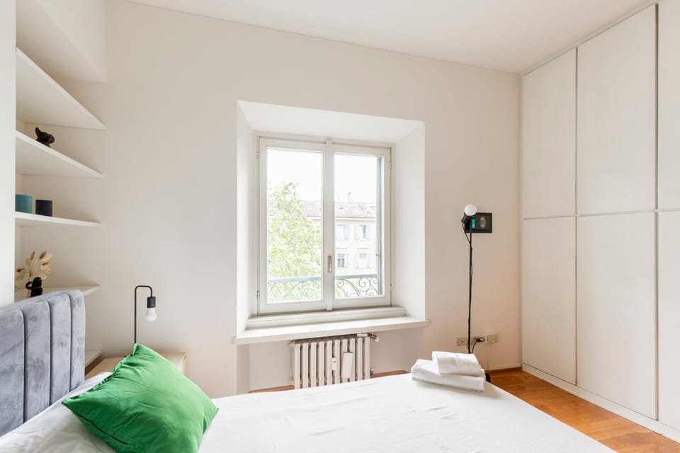 Bed, Photo of the whole room, Bedroom, towels, wardrobe