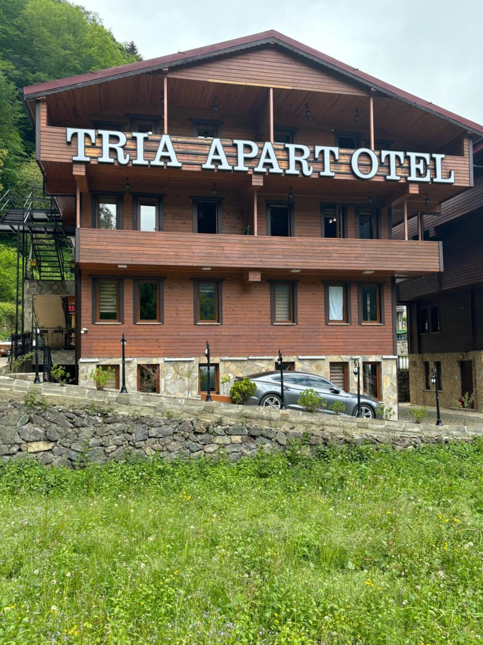 Property building, Spring