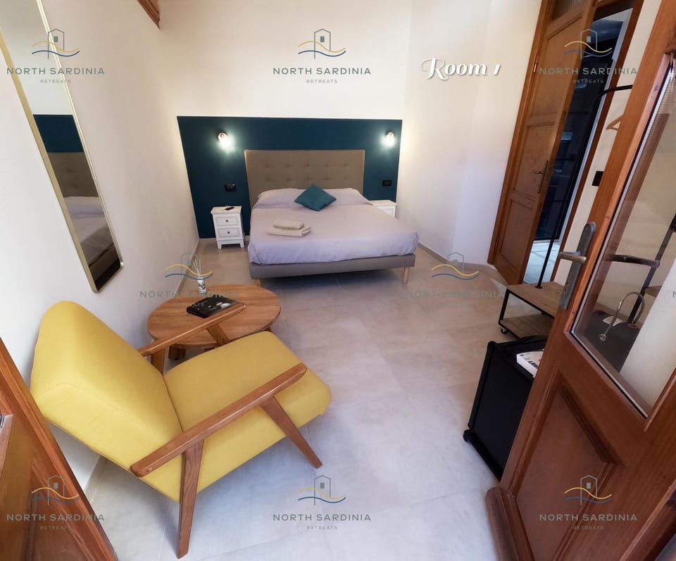 Bed, Bedroom, locker