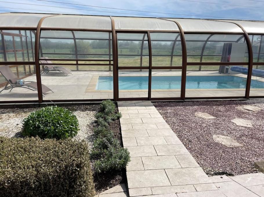 Patio, Day, Garden, Garden view, Pool view, Swimming pool, sunbed