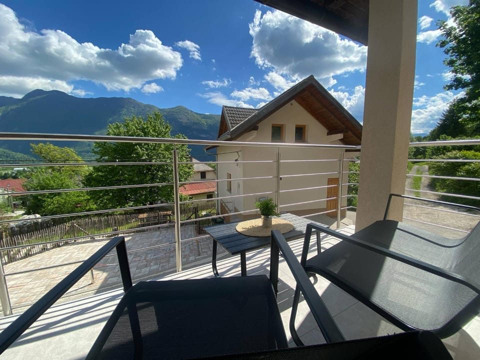 Day, Natural landscape, View (from property/room), Balcony/Terrace, Mountain view