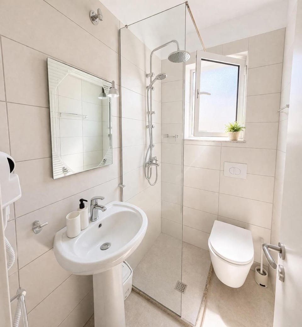 New Portside Apartments Apartment in Sarandë