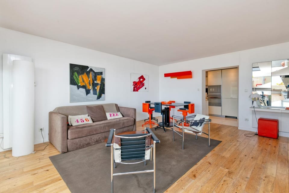 Property building, Living room