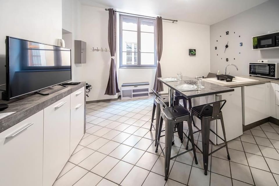 Appartement cosy Hyper centre Apartment in Bourgogne-Franche-Comté